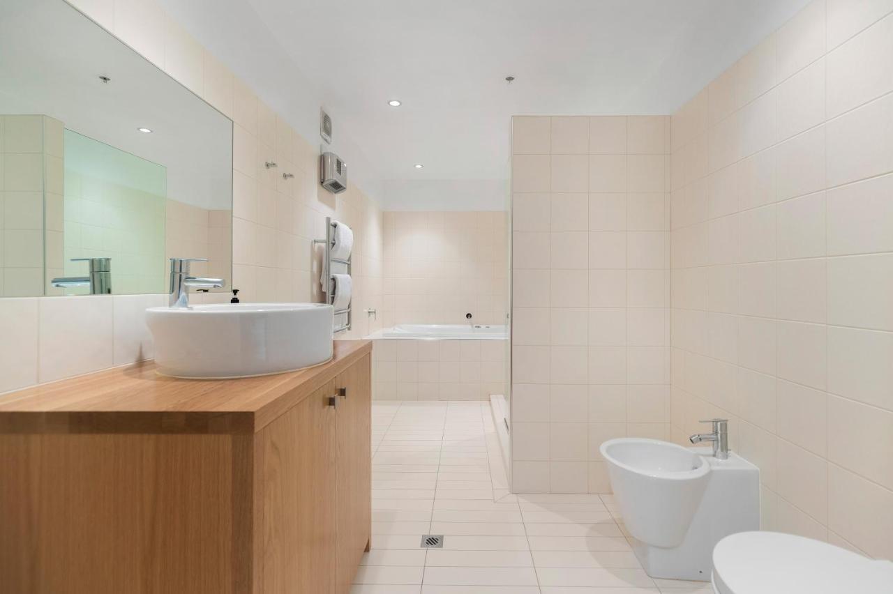 The Shotover Central Queenstown Luxury Bagian luar foto